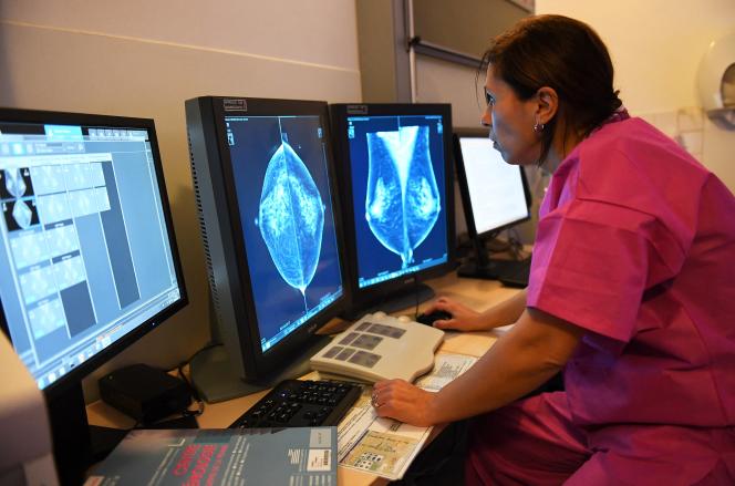 Breast cancer screening, at the Paoli-Calmette Institute, in Marseille (Bouches-du-Rhône), in October 2017.
