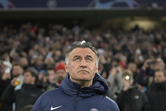 PSG coach Christophe Galtier at the Allianz-Arena in Munich (Germany) during the Champions League match between his team and Bayern on March 8, 2023. 