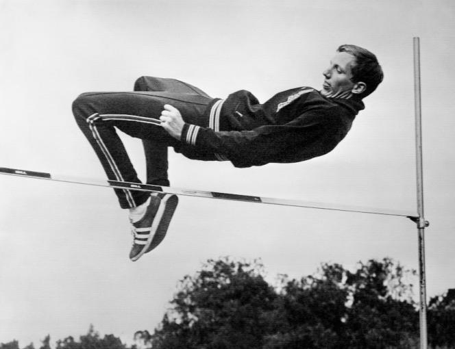 The American high jump champion Dick Fosbury, October 10, 1968, in Mexico City.