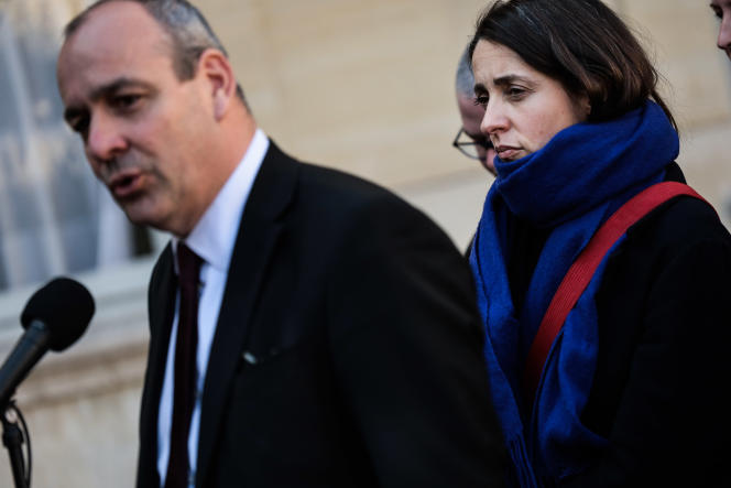 Laurent Berger and Sophie Binet, after being received at Matignon by Elisabeth Borne, in Paris, on April 5, 2023. 