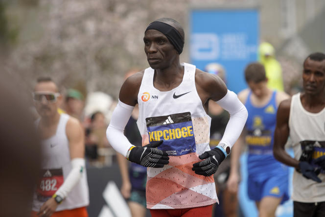 Eliud Kipchoge at the start of the 127th edition of the Boston Marathon, in Hopkinton, April 17, 2023
