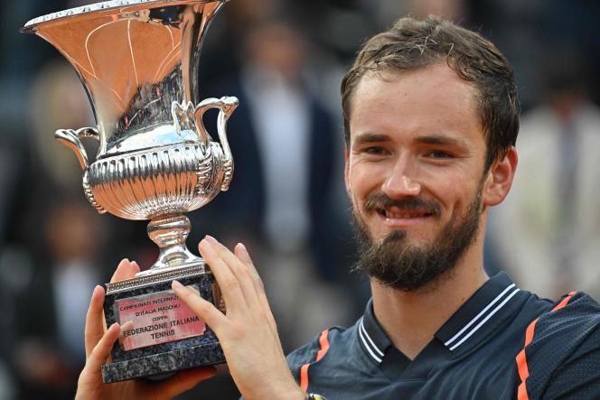 Daniil Medvedev, after his victory at the Rome Masters 1000 against Holger Rune, Sunday May 21, 2023. 