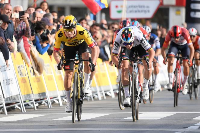 Primoz Roglic and Remco Evenepoel during the first stage of the Tour of Catalonia, a 164.5 km loop with start and finish in Sant Feliu de Guixols (Spain), March 20, 2023.