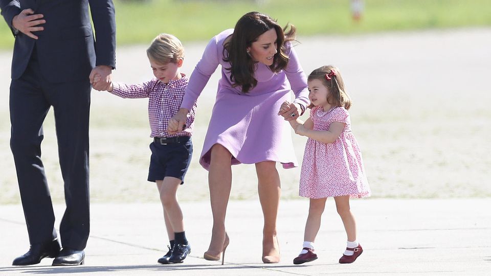 Prince George + Catherine, Princess of Wales + Princess Charlotte