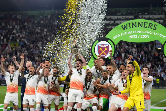 West Ham players celebrate their victory in the Europa League Conference final, on June 7, 2023, in Prague.