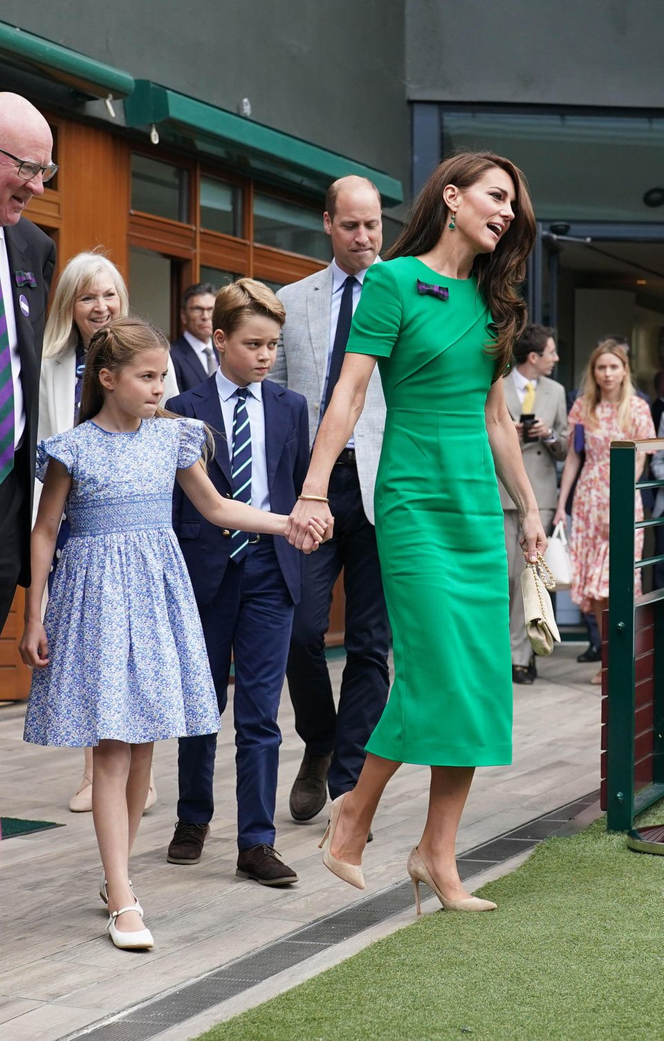 Catherine, Princess of Wales, arrives at Wimbledon with her two children, Charlotte and George, and her husband, Prince William. 