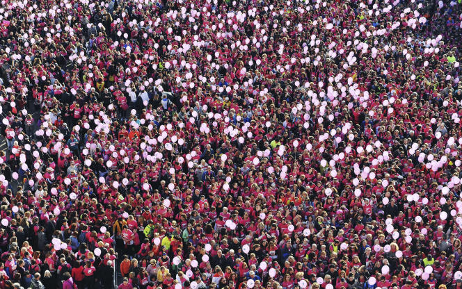 Thousands of people take part in a demonstration against violence against women in the center of Turin, Italy, March 5, 2017.