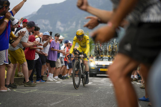 Dane Jonas Vingegaard (Jumbo-Visma) during the 16th stage of the Tour de France, between Passy (Haute-Savoie) and Combloux, July 18, 2023.