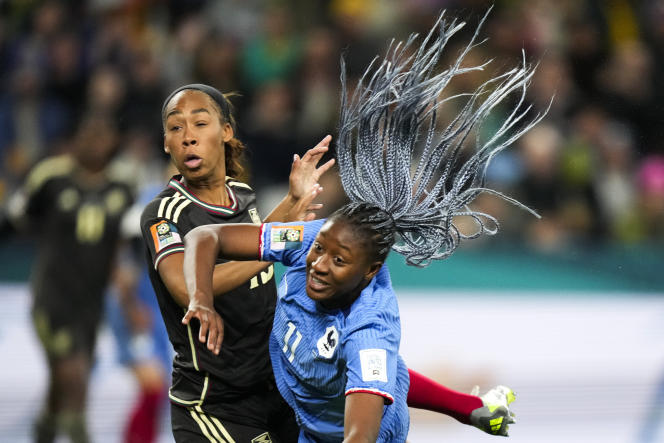 The French Kadidiatou Diani in the duel with the Jamaican Tiernny Wiltshire in Sydney, July 23, 2023.