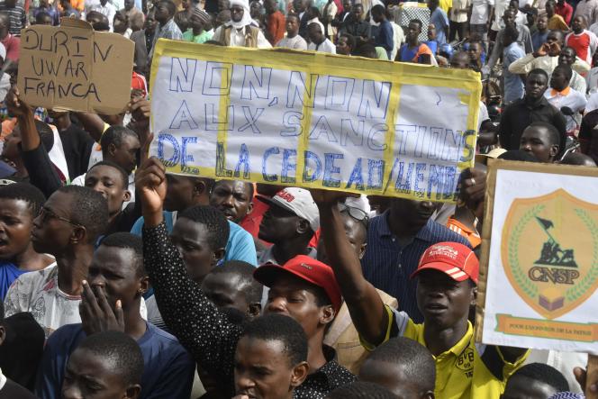 Demonstrators denounce the actions of the Economic Community of West African States (ECOWAS) in Niamey (Niger), August 3, 2023.