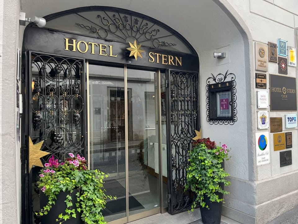 Entrance of the Hotel Stern in Chur