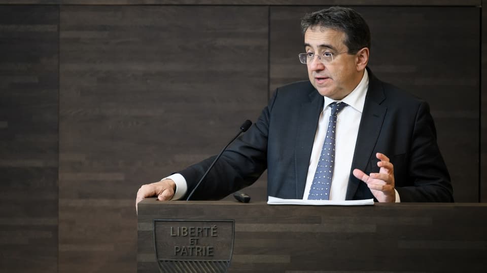 Pascal Broulis speaks during the presentation of the State of Vaud's 2021 annual accounts in April 2022. 