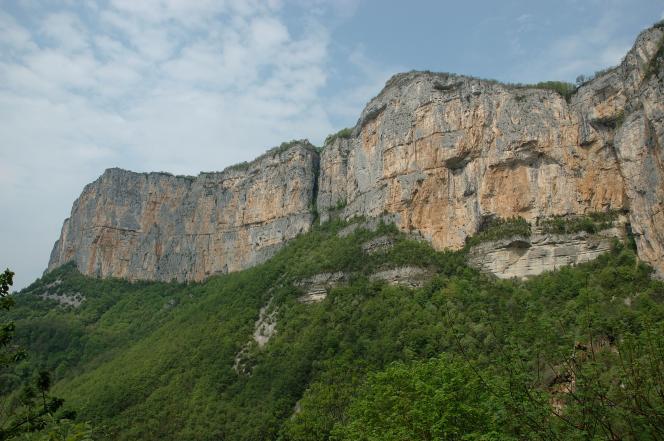 The cliffs of Presles in Pont-en-Royans (Isère), in 2007.