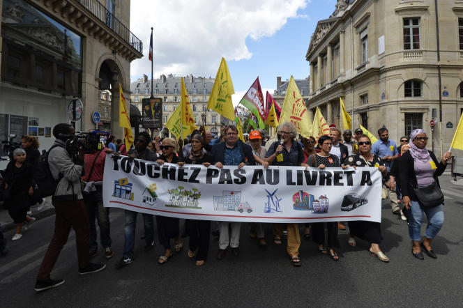 A protest in Paris against lower interest rates for the Livret A savings account, July 30, 2015.
