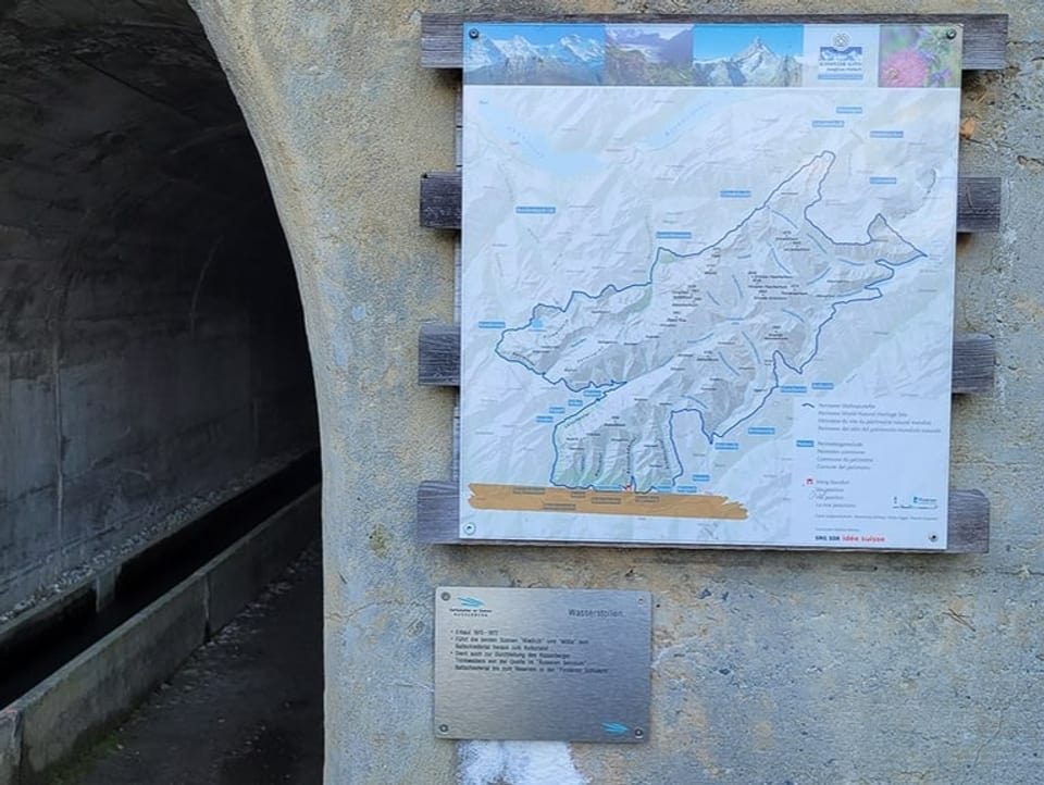 Information board at the entrance to a water tunnel.