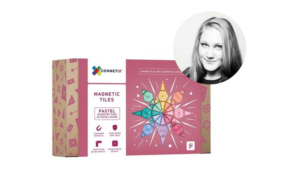 Editor Janine and her children feel magnetically attracted to the Connetix building blocks