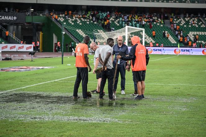 The Ivory Coast-Mali friendly match which was held on the evening of September 12 at the Alassane Ouattara Olympic stadium in Ebimpé had to be stopped at half-time after severe weather.