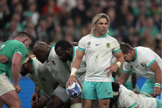 South Africa's Faf de Klerk prepares to feed a scrum, during the Rugby World Cup group match against Ireland at the Stade de France in Saint-Denis, September 23, 2023. 