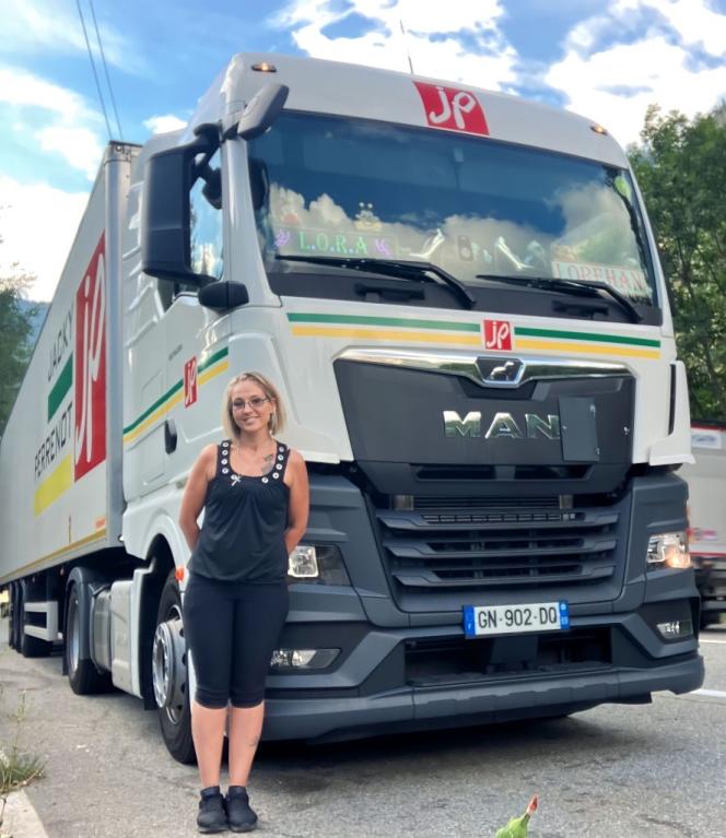 Laetitia Guilhermet, in front of one of the heavy goods vehicles she drives, in Chambéry, September 12, 2023.