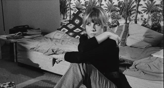 Claire (Bulle Ogier) in “L’Amour fou” (1969), by Jacques Rivette.