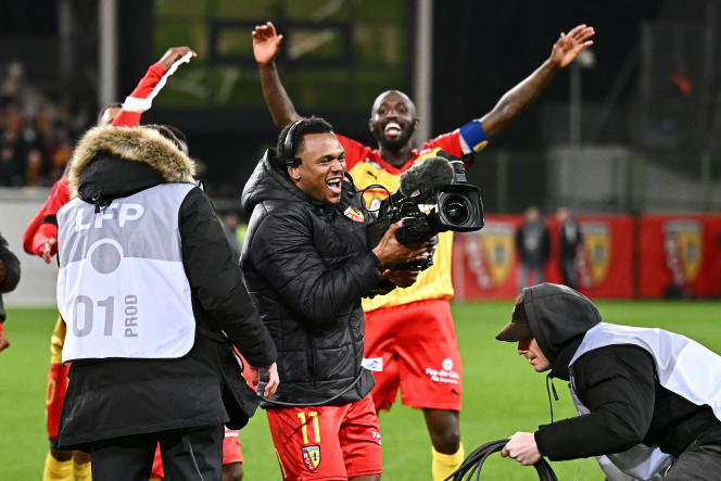 Footballer Ikoma-Lois Openda on camera, during the match between Lens and Strasbourg at the Stade Bollaert-Delelis, in Lens (Pas-de-Calais), April 7, 2023.