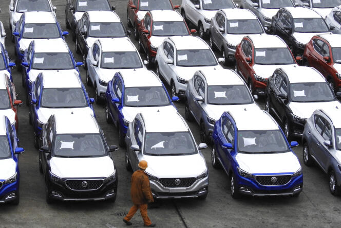 MG cars, intended for export to the United States, park at the port of Lianyungang, in the Chinese province of Jiangsu (May 2018).