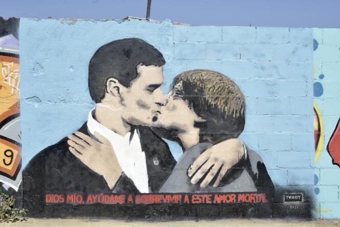 Mural by urban artist TVBoy depicting Spanish Prime Minister Pedro Sanchez and former Catalan President Carles Puigdemont in Barcelona (Spain), September 8, 2023.