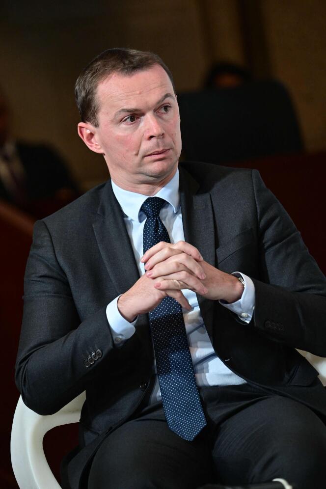 The Minister of Labor, Olivier Dussopt, during a social conference at the Economic, Social and Environmental Council, in Paris, October 16, 2023.
