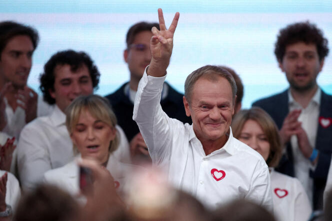 Donald Tusk, leader of the Civic Coalition (KO) opposition group, in Warsaw, October 15, 2023.