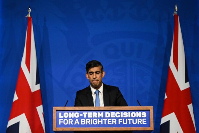 Rishi Sunak during the announcement of his renunciations on the zero emissions objective, at Downing Street, in London, September 20, 2023.