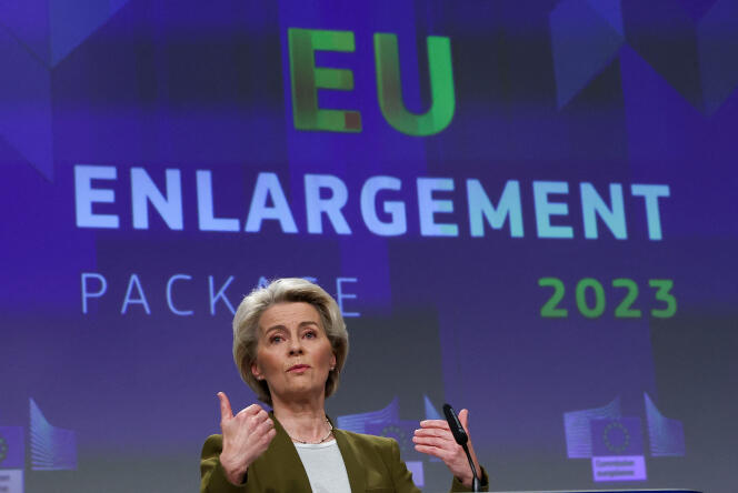 The President of the European Commission, Ursula von der Leyen, during a press conference on the enlargement of the Union, in Brussels, November 8, 2023. 