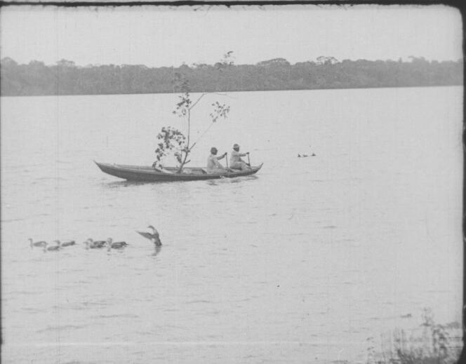 Image taken from the film “Amazonas, o maior rio do mundo”, directed by Silvino Santos.