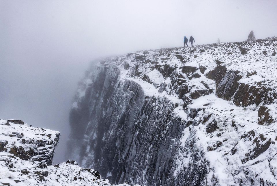 Schottische Highlands: Schneesturm auf dem Ben Nevis