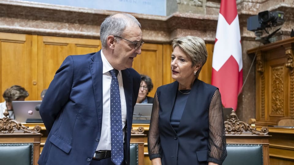 Federal Council members Guy Parmelin and Karin Keller-Sutter