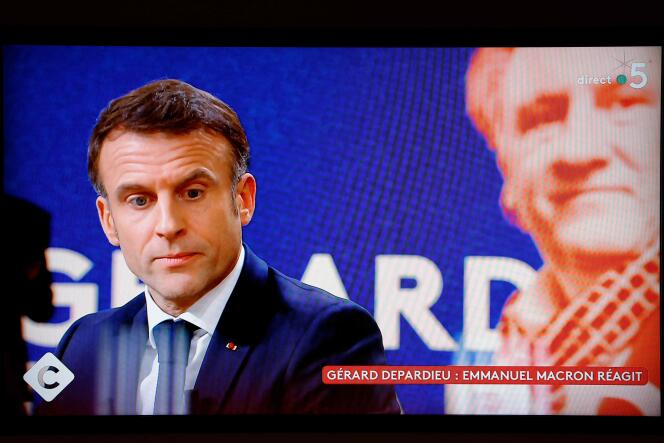 Screenshot of the show “C à vous” with Emmanuel Macron, Wednesday December 20, 2023.