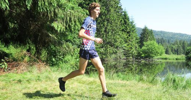 Esteban Olivero, one of the great hopes of French trail and mountain running, died on Saturday December 23, 2023, during a fall on the way back from the ski touring ascent of the summit of La Blanche, in the Hautes -Alps. 