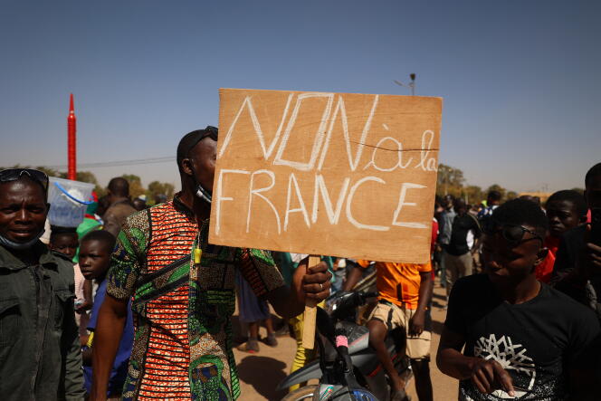 In Ouagadougou, during a demonstration in support of the coup d'état in Burkina Faso, January 25, 2022. 