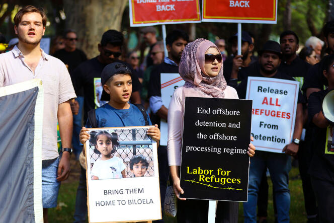 Demonstration against the confinement of undocumented foreigners in detention centers in Sydney in March 2021.