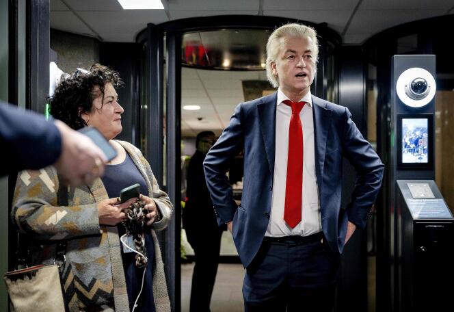Dutch populist leaders Geert Wilders and Caroline van der Plas, in The Hague (Netherlands), December 5, 2023. 