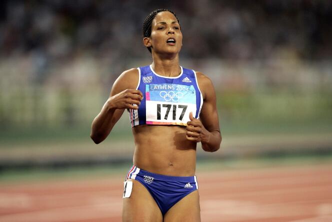 Christine Arron during the 100m semi-final at the 2004 Olympic Games, in Athens, August 21, 2004.