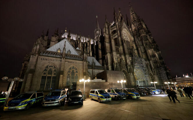 German police around Cologne Cathedral, Germany, December 23, 2023.