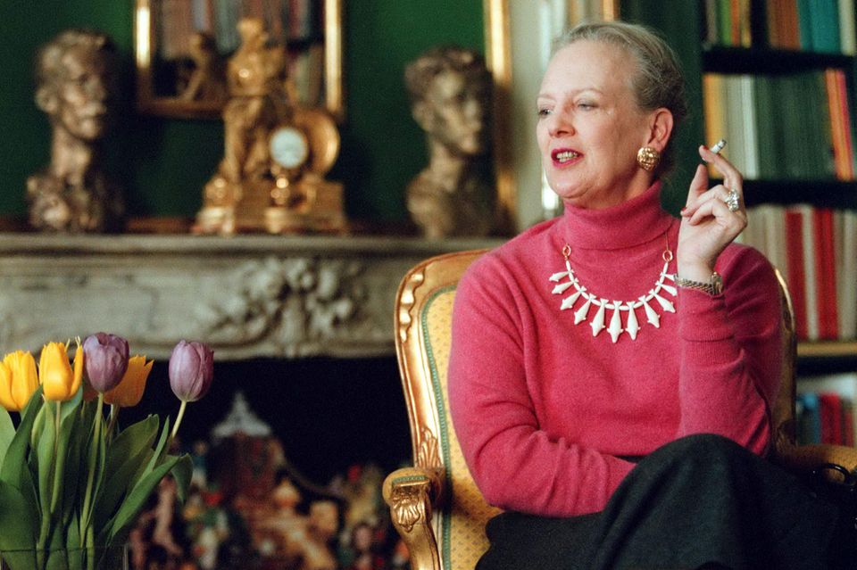 The Smoking Queen Margrethe in 1998.