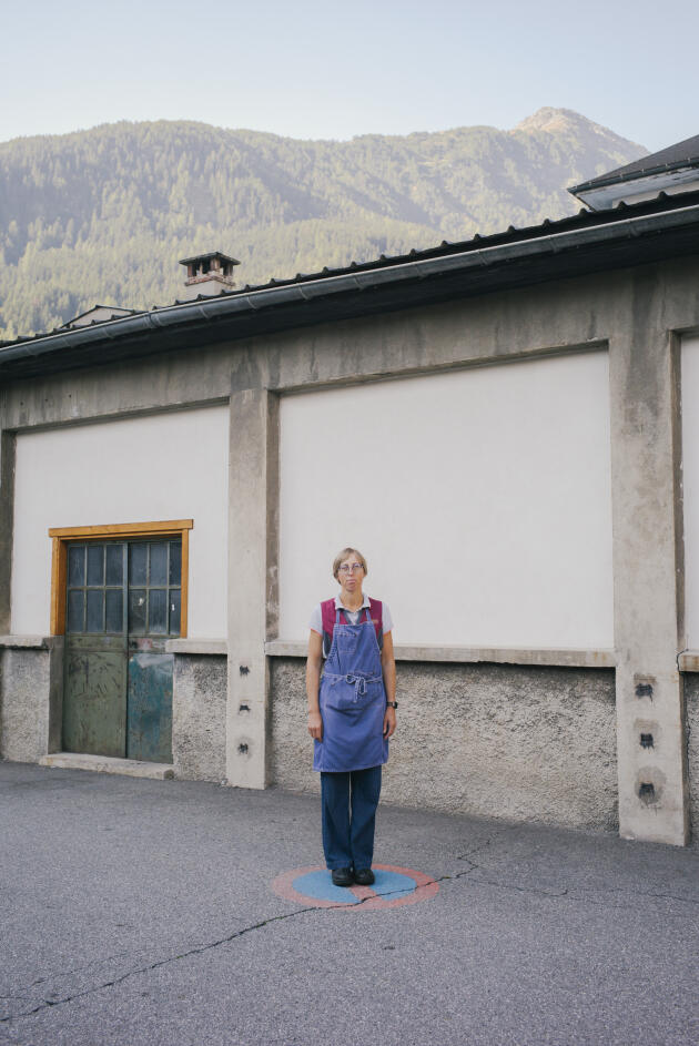 Mathilde Rittaud, in the parking lot of the family butcher's shop, in Fourneaux (Savoie), September 29, 2023.