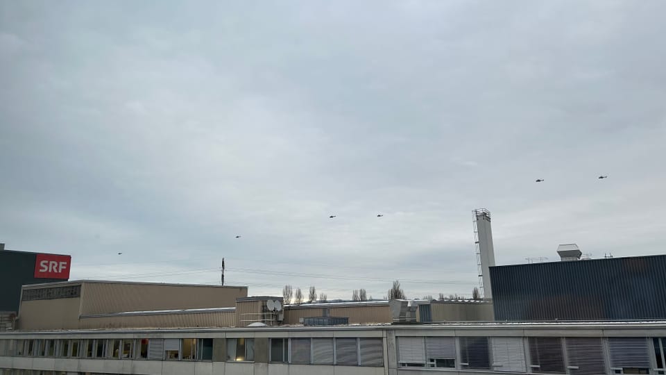 Superpumas in the air over the SRF building.