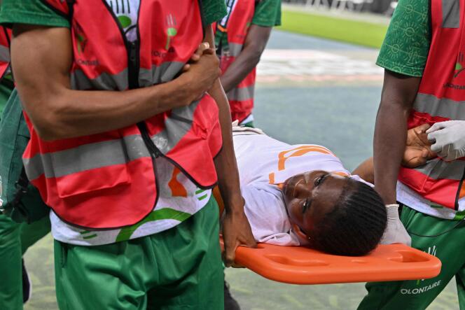 An Ivorian supporter injured during the match between Equatorial Guinea and Ivory Coast, at the Alassane Ouattara Olympic stadium in Ebimpe (Ivory Coast), January 22, 2024.