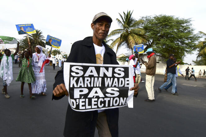 A supporter of Karim Wade demonstrates in Dakar, November 2018.