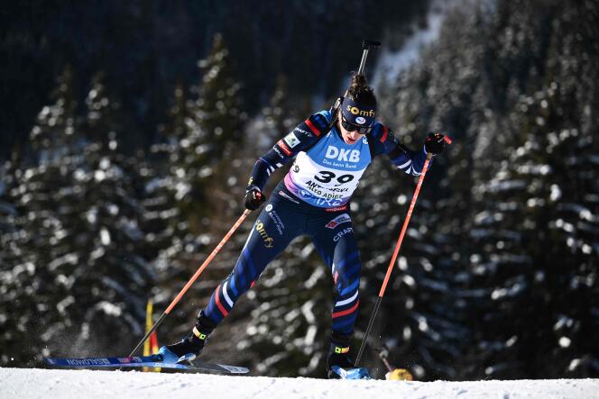 Frenchwoman Julia Simon, during the Biathlon World Cup stage in Antholz (Italy). 