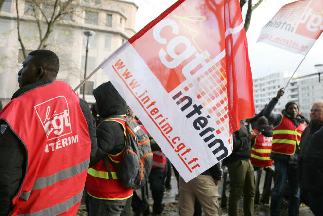 During a demonstration by undocumented delivery workers in front of the French Office for Immigration and Integration, in Paris, December 8, 2023.