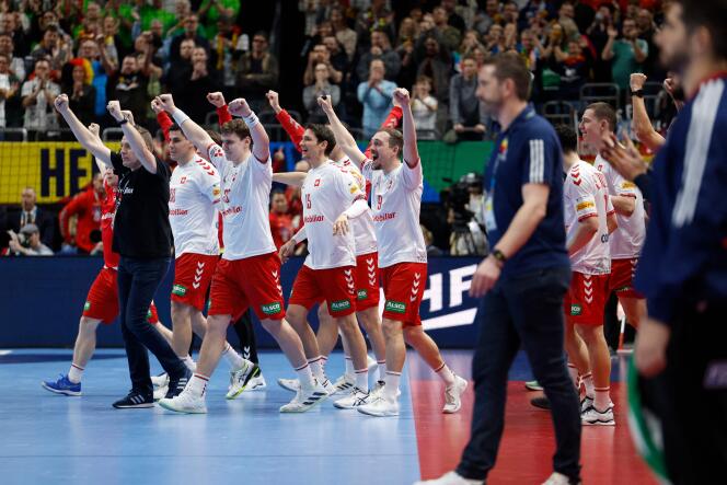The joy of the Swiss players, after winning the draw, Sunday January 14, 2024, against France in Berlin.