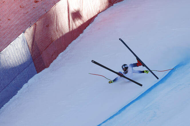 Norwegian skier Aleksander Aamodt Kilde falls during the downhill event in Wengen (Switzerland), January 13, 2024.